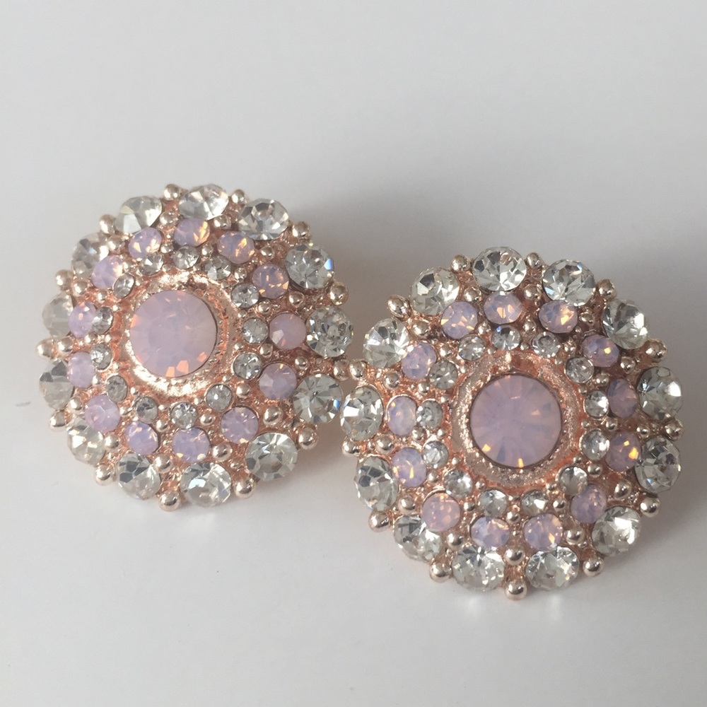 NWT Flower Stud Earrings Pink & Clear Rhinestones